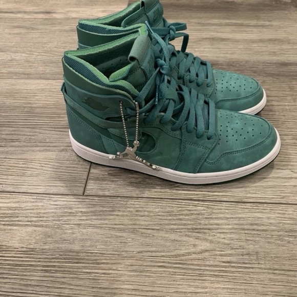 Jordan 1 High Zoom Air CMFT
Emerald Green (Women's) - Picture 5 of 10